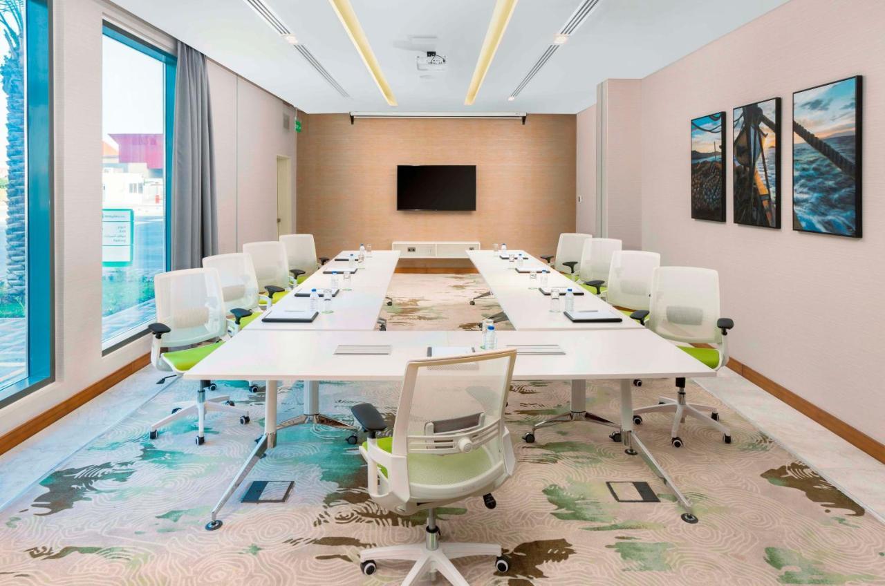 Holiday Inn & Suites Al Jubail By Ihg Al Fanatir Luaran gambar