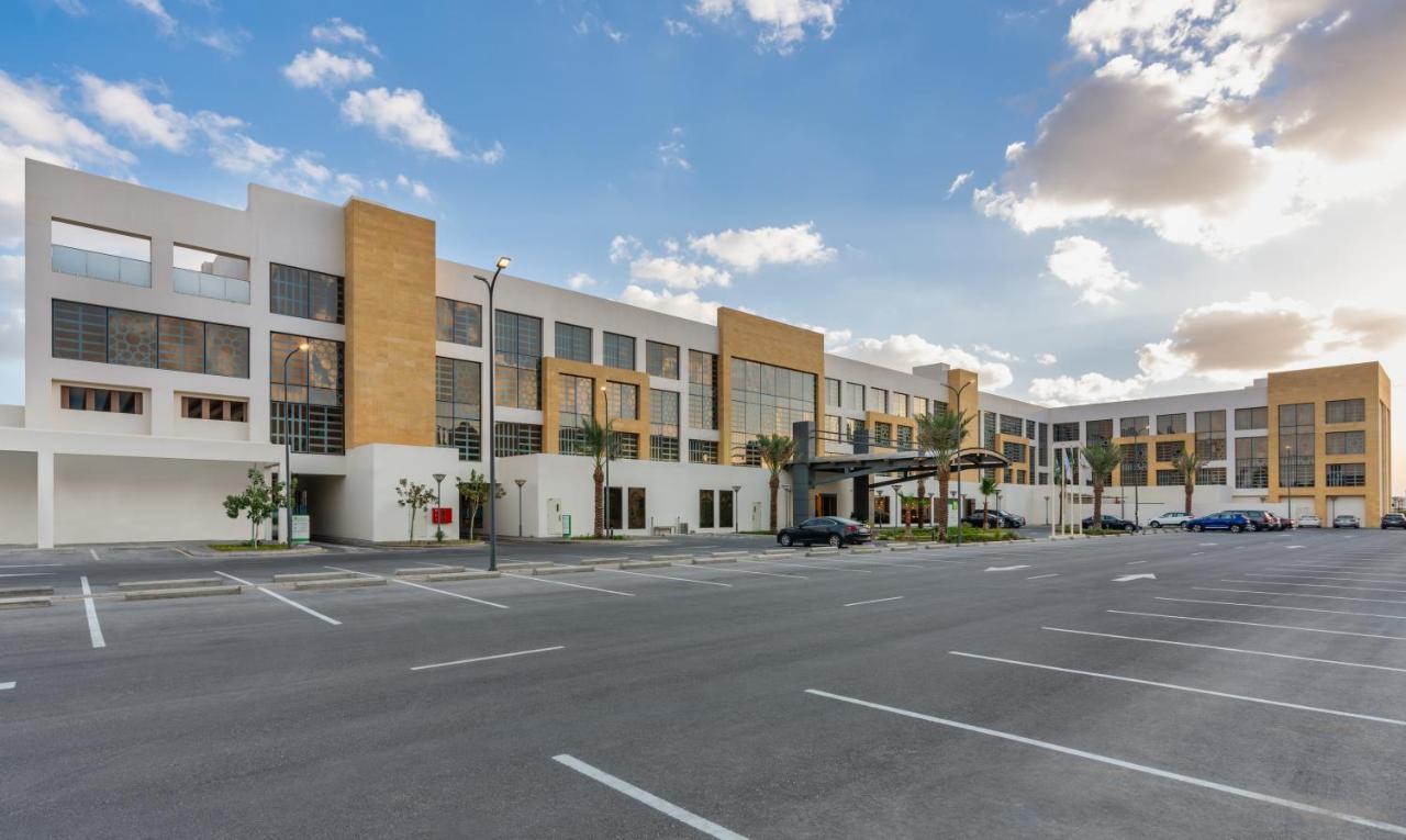Holiday Inn & Suites Al Jubail By Ihg Al Fanatir Luaran gambar