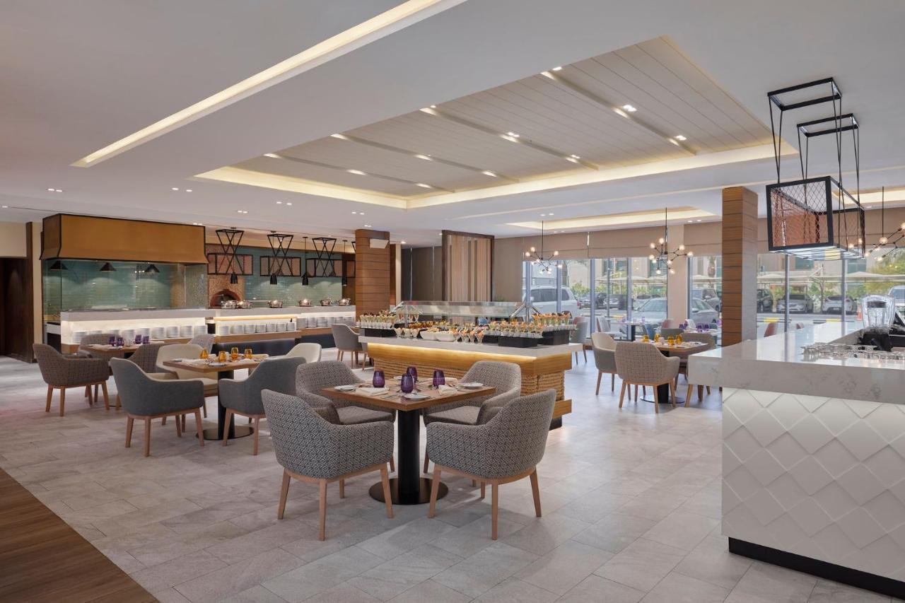Holiday Inn & Suites Al Jubail By Ihg Al Fanatir Luaran gambar
