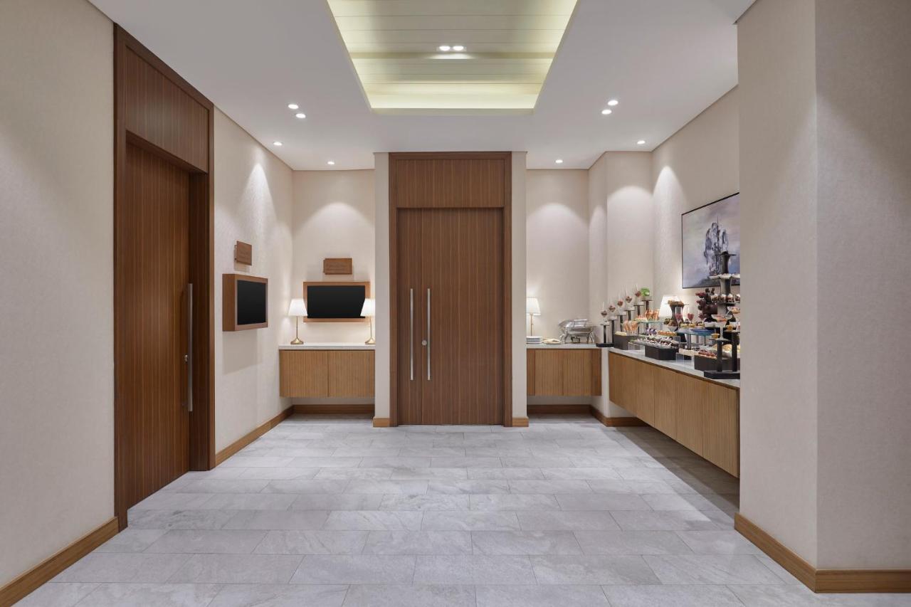 Holiday Inn & Suites Al Jubail By Ihg Al Fanatir Luaran gambar